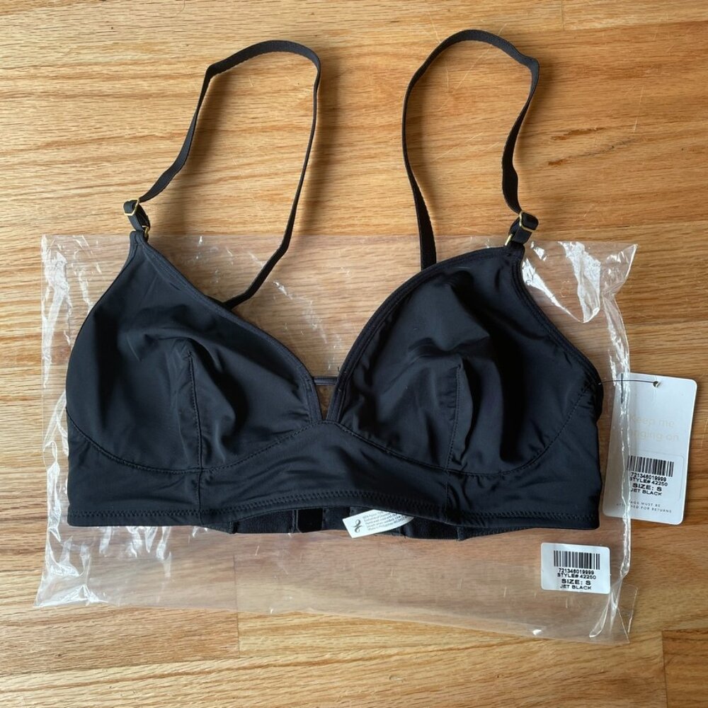 Brand NWT - Lively Low Back Bralette - Jet Black (size: small)